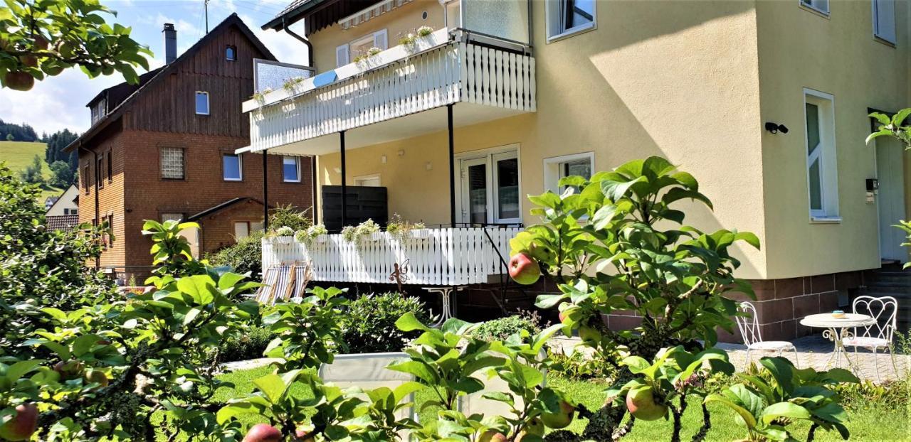 Liebevoll Gaestewohnungen Alpirsbach Ngoại thất bức ảnh