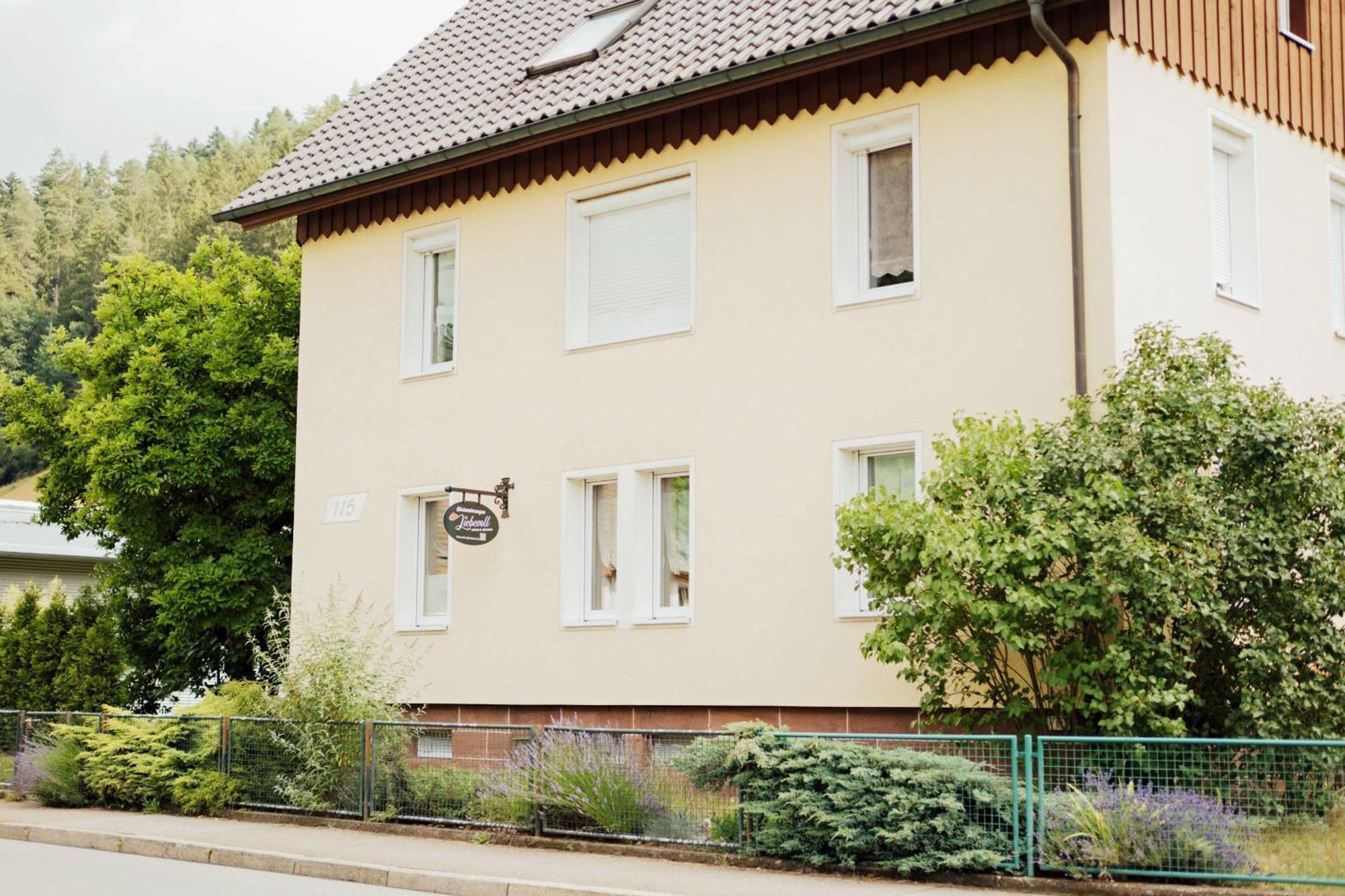 Liebevoll Gaestewohnungen Alpirsbach Ngoại thất bức ảnh